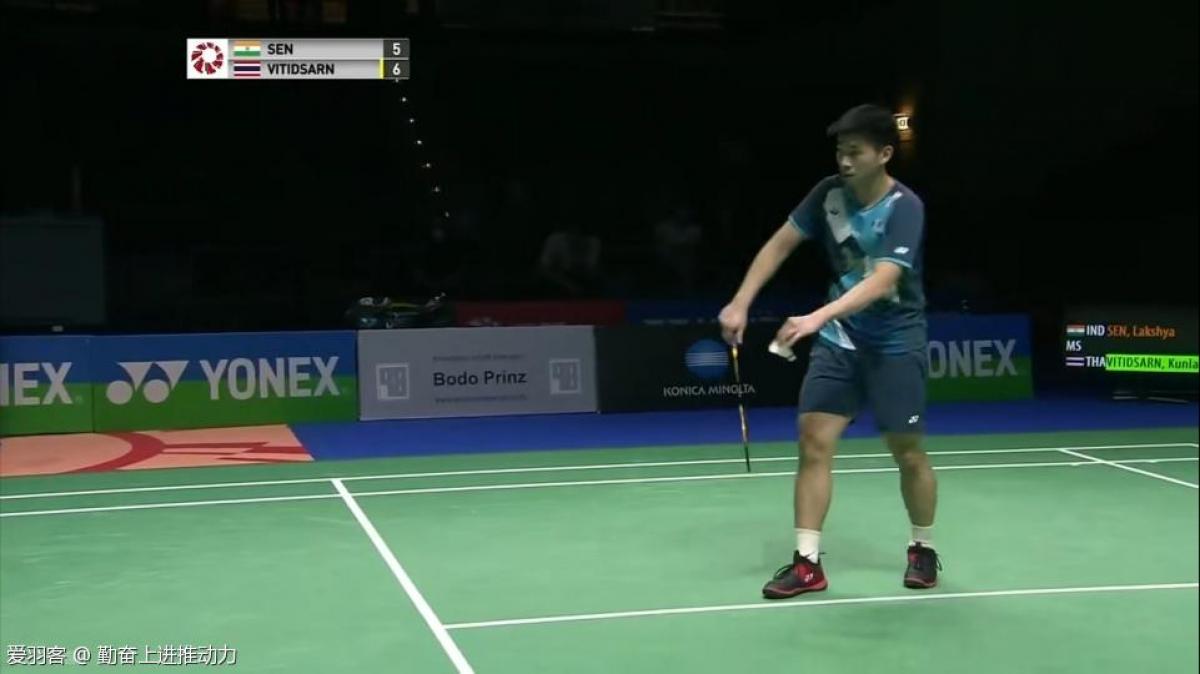 舞台作为职 舞台作为职